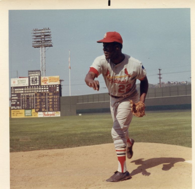 crosley83169hMudcat Grant Warming Up-1